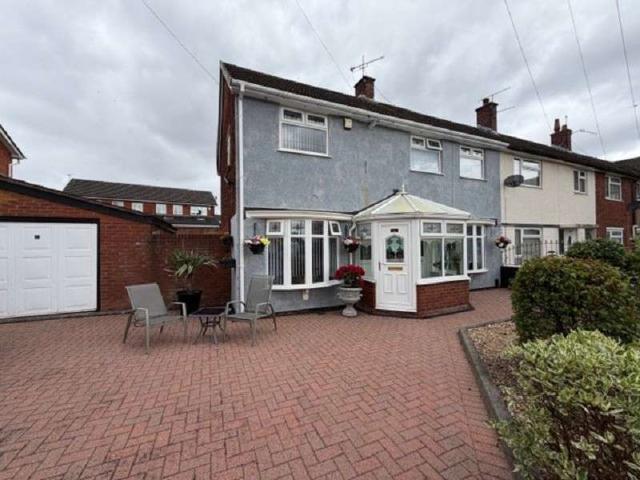 Cottage for sale in Halewood Green, Halewood