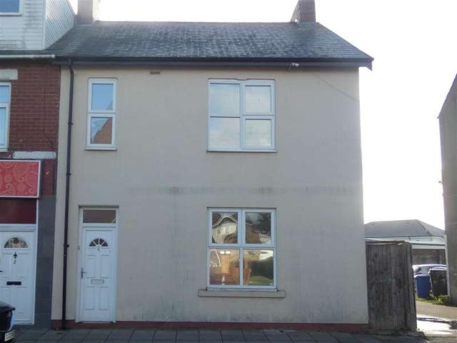 Terraced House for sale in Seghill, Seaton Valley