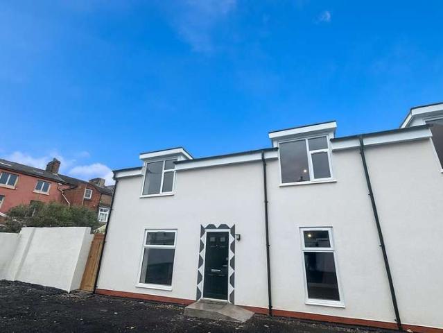Cottage for sale in Liscard