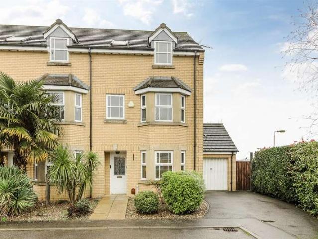 Cottage for sale in Hatton Park, Wellingborough