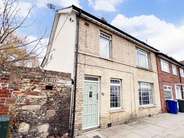 Cottage for sale in Moreton Hall, West Suffolk
