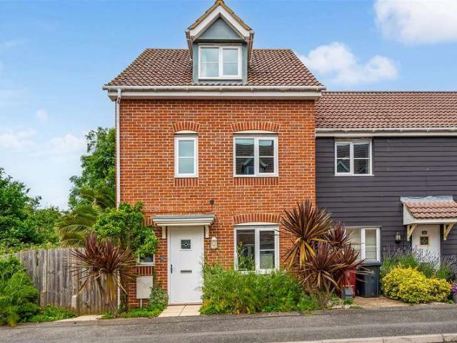 Cottage for sale in Chichester, Littlecote