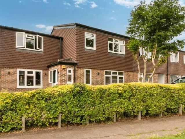 Cottage for sale in West Ewell, Ewell