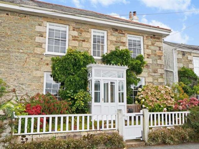 Cottage for sale in Devoran, Cornwall