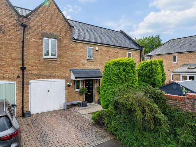 Cottage for sale in Dunscar, Bolton