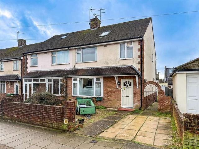Cottage for sale in Drayton, City Of Portsmouth