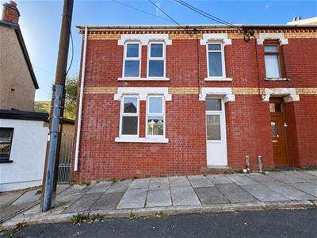 Cottage for sale in Maesteg, Caerau