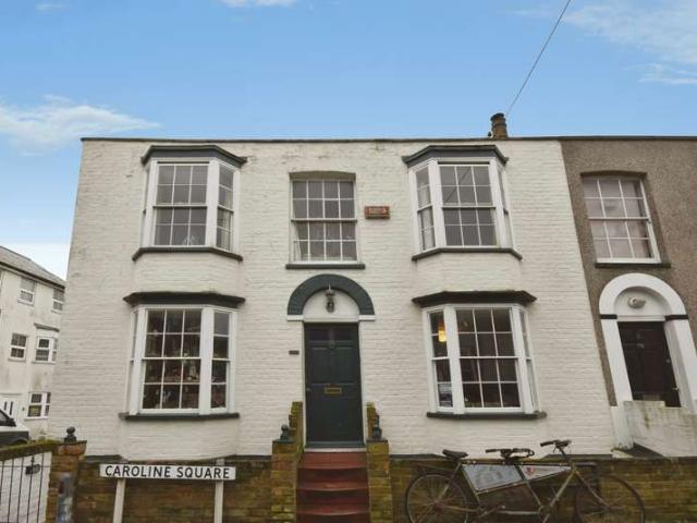 Cottage for sale in Cliftonville West, Acol