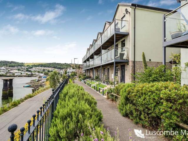 Cottage for sale in Hooe, Mount Wise