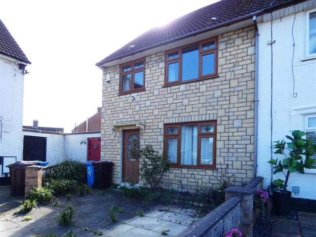 Cottage for sale in Bakers Green, Huyton