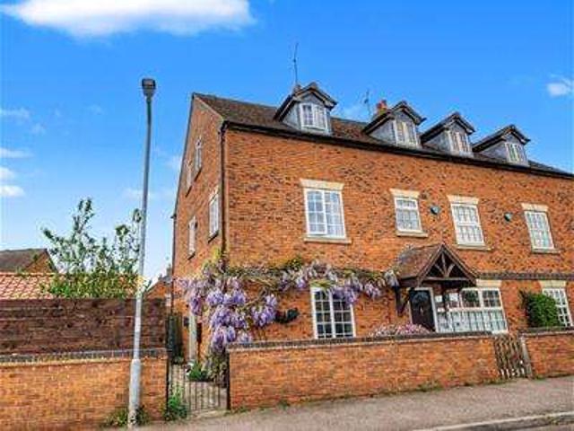 Cottage for sale in Mawsley