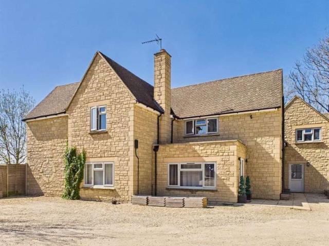 Cottage for sale in Fossebridge, Gloucestershire