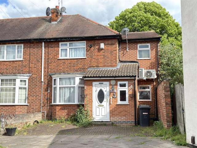 Cottage for sale in Belgrave, Old Wharf