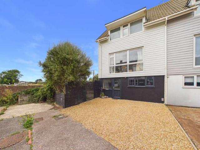 Cottage for sale in Fishersgate, West Sussex