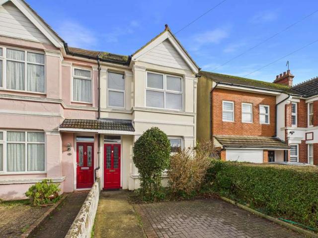 Cottage for sale in Fishersgate, West Sussex