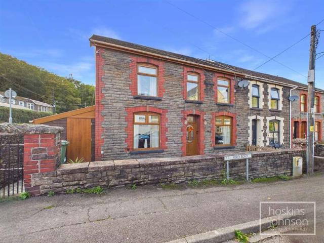 Cottage for sale in Pwll-gwaun, Pontypridd