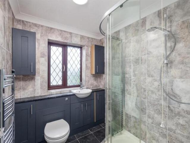 Cottage for rent in Mount Wise