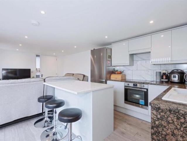 Cottage for rent in Worthing, West Sussex