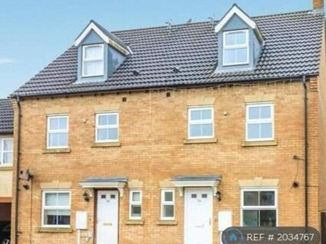 House for rent in Corby