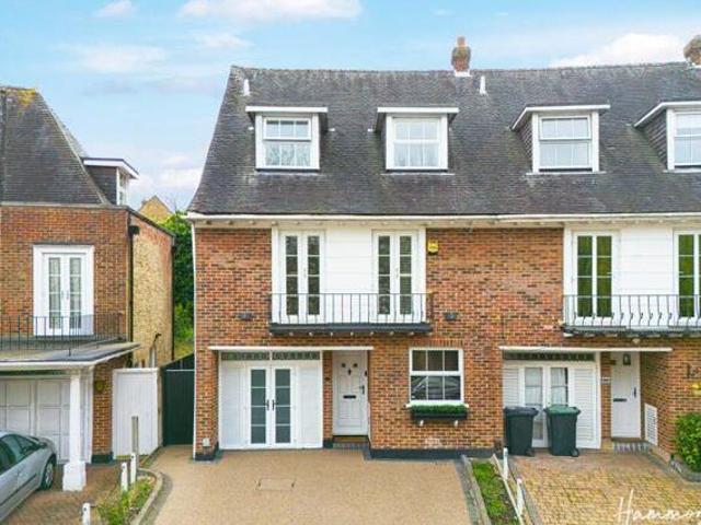 House for rent in Coopersale Street, Epping