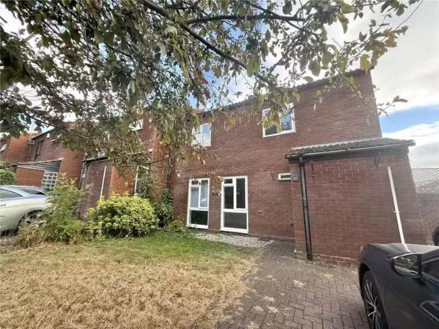 House for rent in Coseley, West Midlands