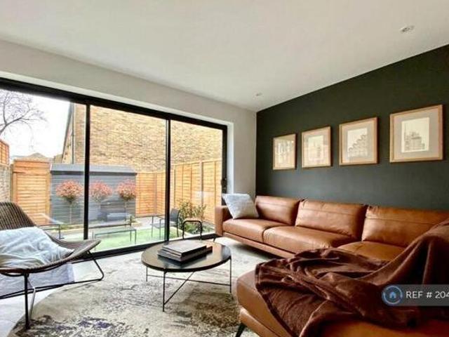 House for sale in City of London, Greater London