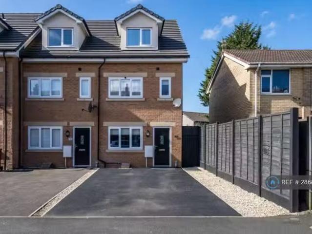House for rent in Bury, Greater Manchester