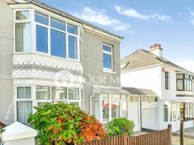 House for rent in Follaton, Strode