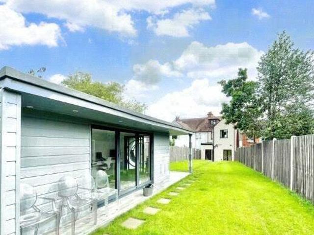 House for sale in Radlett, Hertfordshire