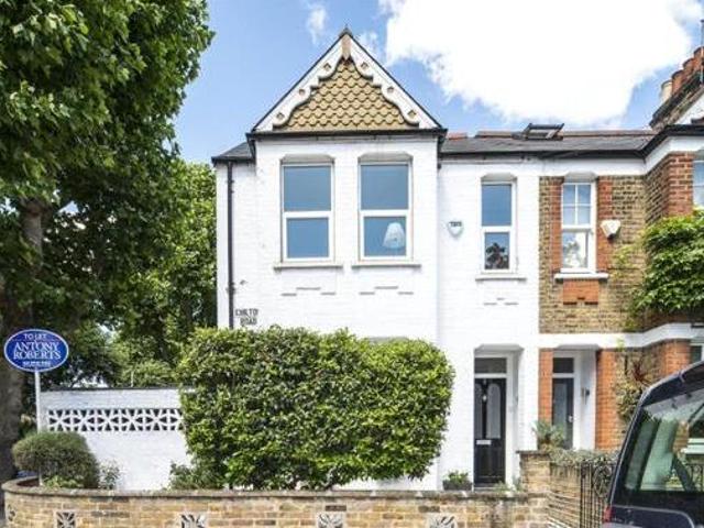 House for sale in Deepcut, Surrey