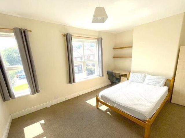 House for rent in Birkendale, Walkley