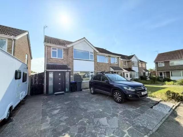 House for rent in Fishersgate, West Sussex