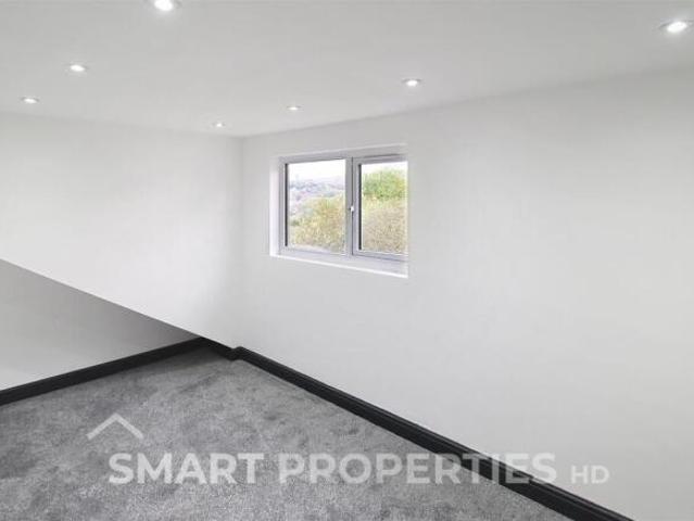 Cottage for rent in Huddersfield, West Yorkshire