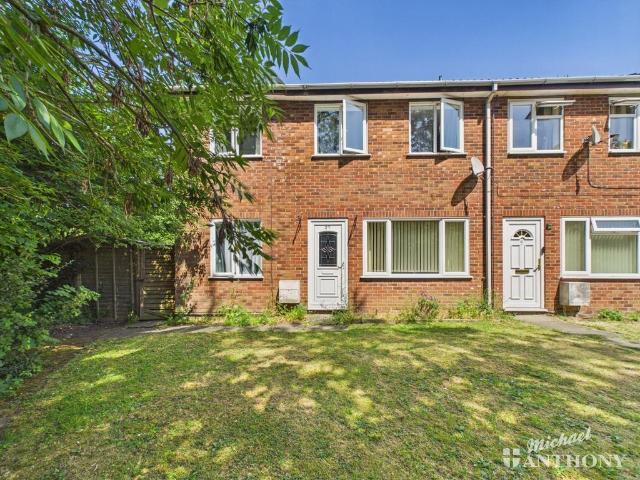 House for sale in Stoke Mandeville, Buckinghamshire