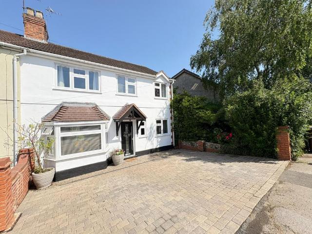 House for sale in Willenhall, West Midlands