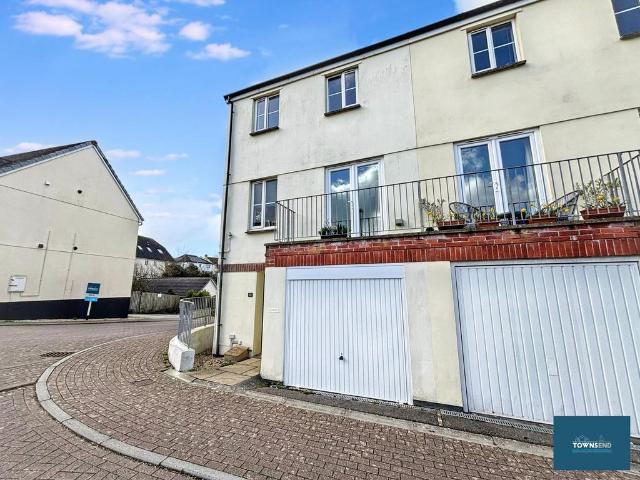 House for sale in Falmouth, Cornwall