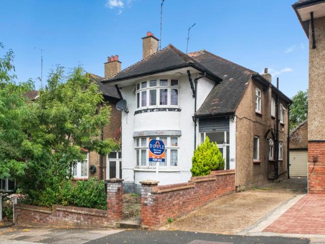 House for sale in London Borough of Ealing, Greater London