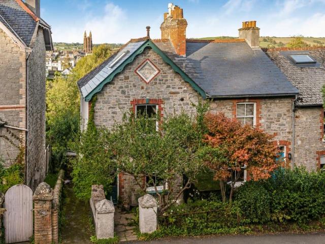 House for sale in The Mount, South Hams