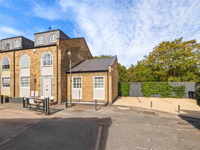 House for sale in Blackhills, Surrey