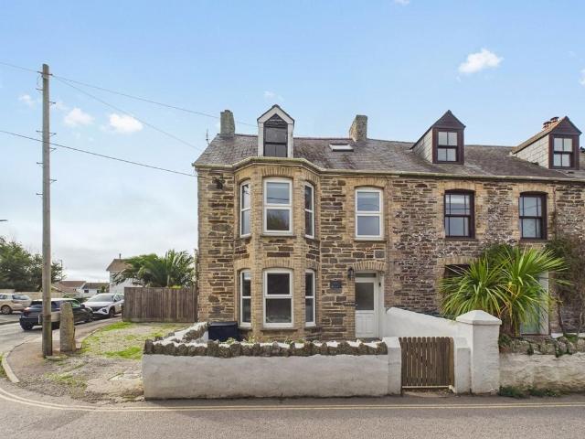 House for sale in Crantock