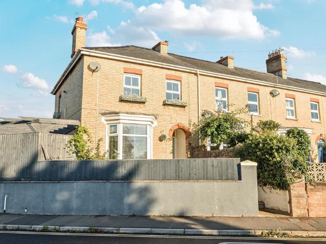 House for sale in Bishop's Hull, Somerset