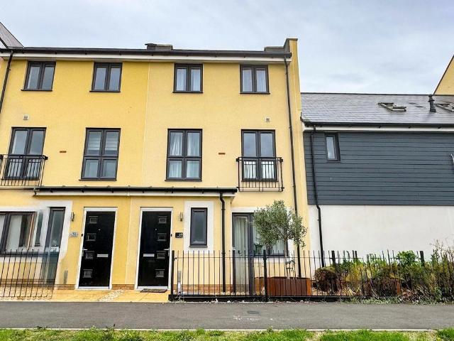 House for sale in Patchway, South Gloucestershire