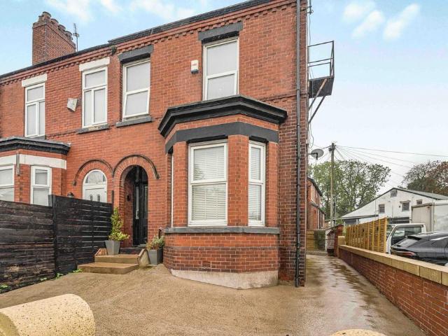 House for sale in Georgia, Greater Manchester