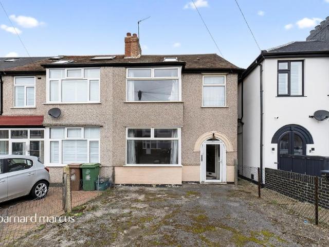 House for sale in Greater London