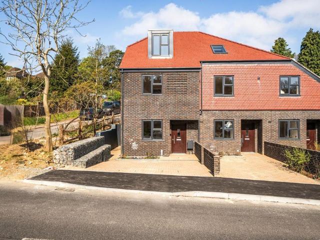 House for sale in London Borough of Croydon, Greater London