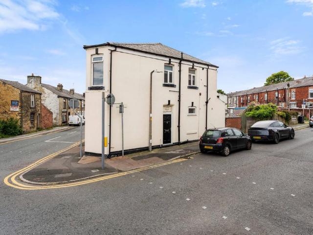 House for sale in Belmont Park, Lee Bank