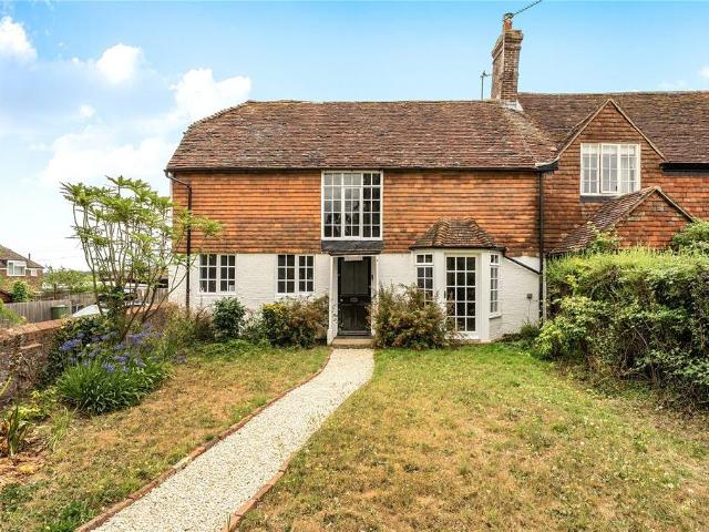 House for sale in Ewhurst Green, Heathlands