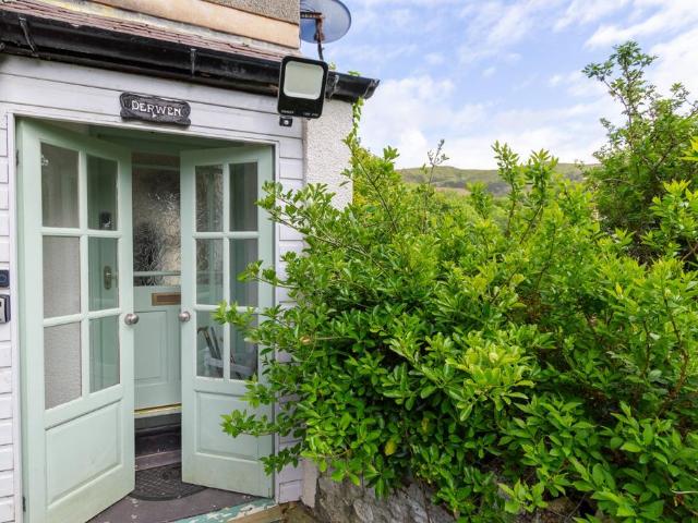 House for sale in Pen-y-Cae, Penmaenmawr