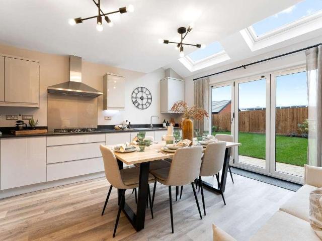 House for sale in Tile Hill, West Midlands