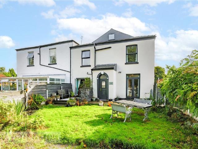 House for sale in Limehurst, Greenheys